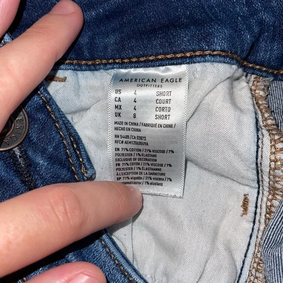 American Eagle Distressed Hi-Rise Jeggings - Picture 7 of 7